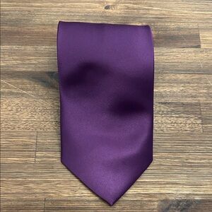 Elegant Purple Men's Tie